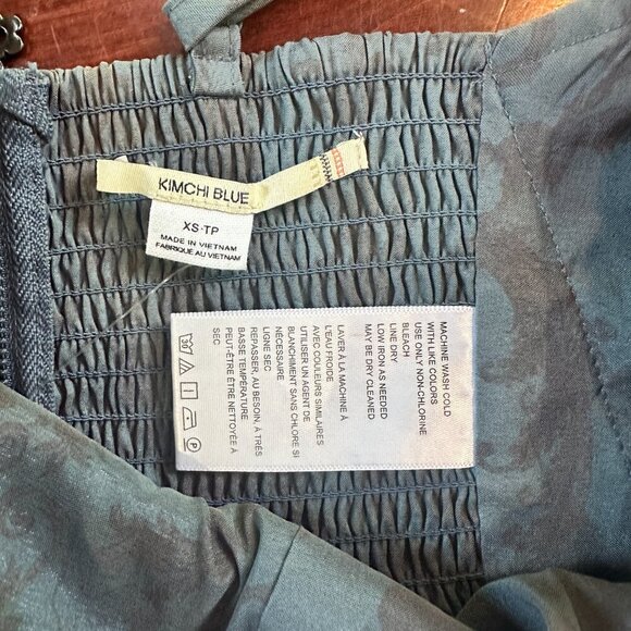 New NWT URBAN OUTFITTERS Floral Print Bow Bandeau CropTop Size XS - Picture 6 of 6